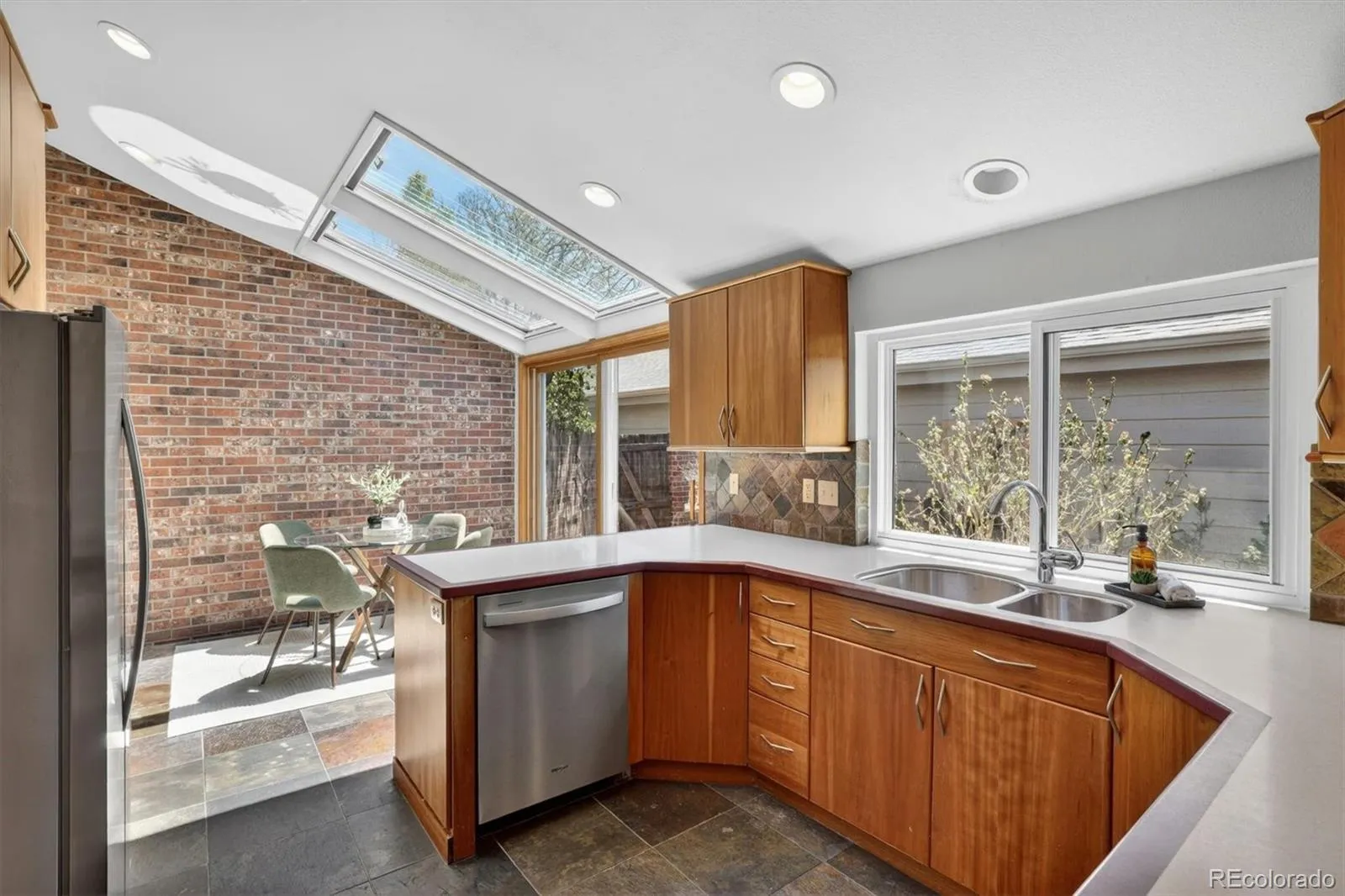 3333 E Florida Avenue #103 Denver CO 80210 MLS #REC9525368 05132026232944 1600 8