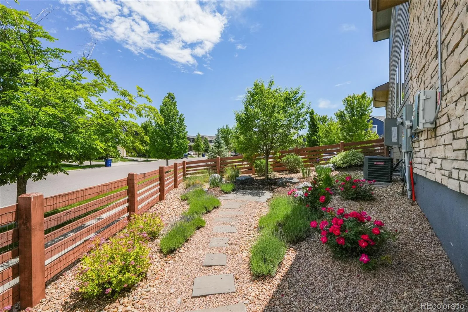198 Starlight Circle Erie CO 80516 | MLS #REC9526189 08062026145257 1600 37