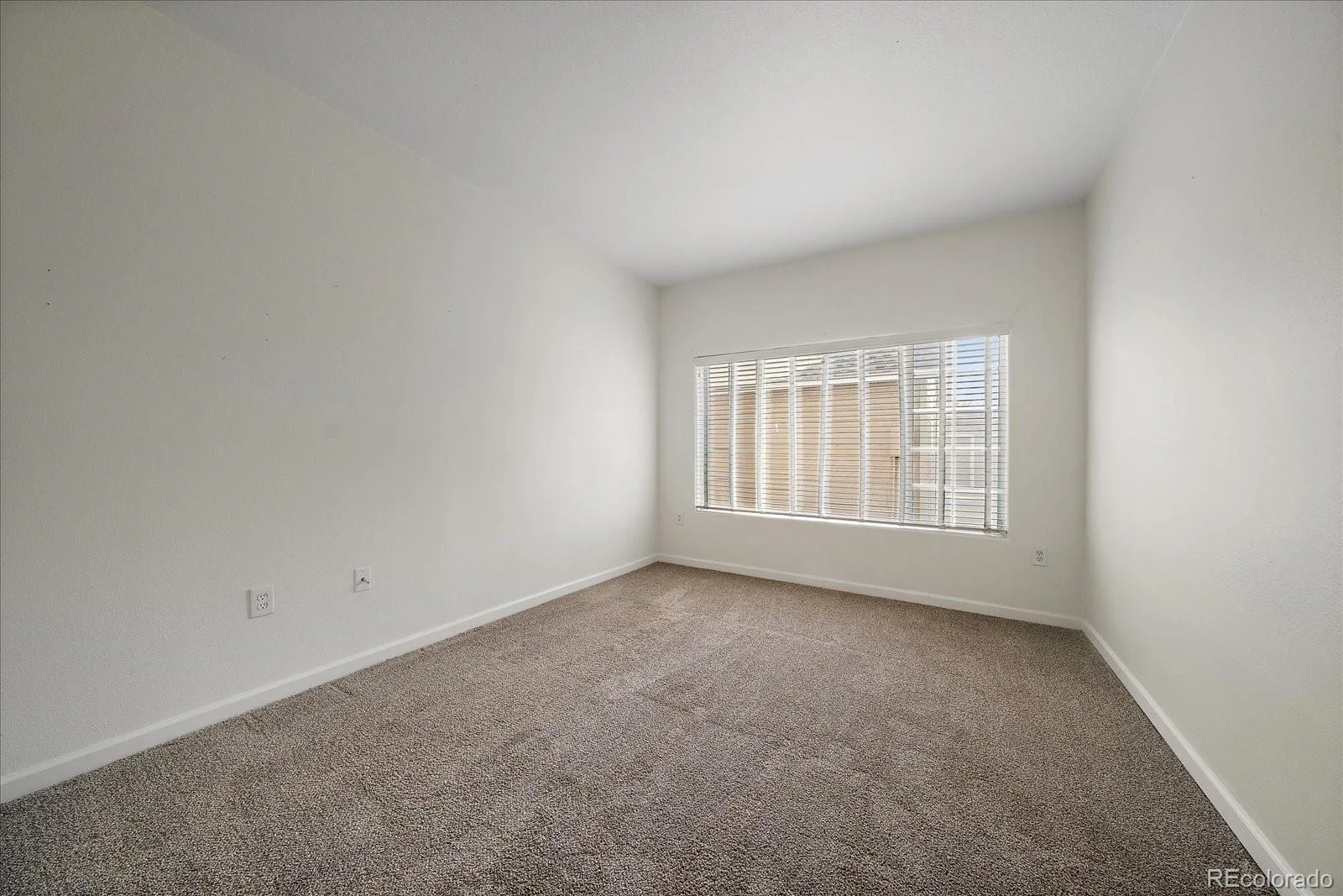 3701 Cactus Creek Court #104 Highlands Ranch CO 80126 | MLS #REC9526343 08062026164237 1600 19