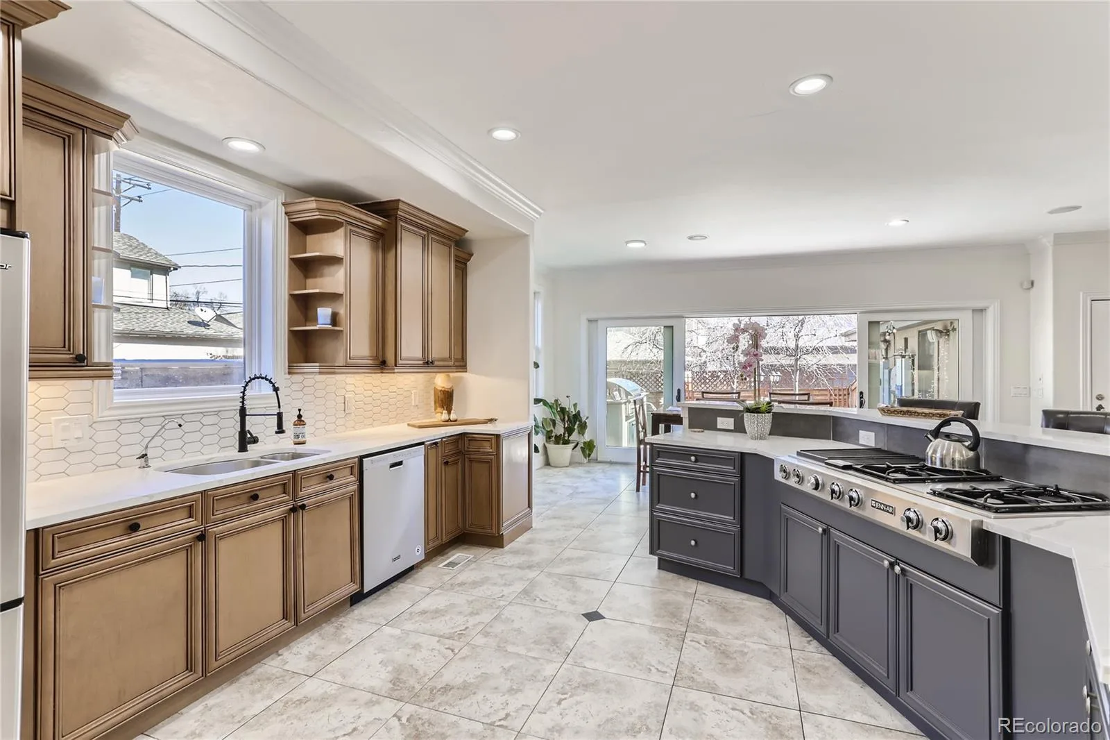 500 Jackson Street Denver CO 80206 | MLS #REC9527338 10162026232200 1600 11