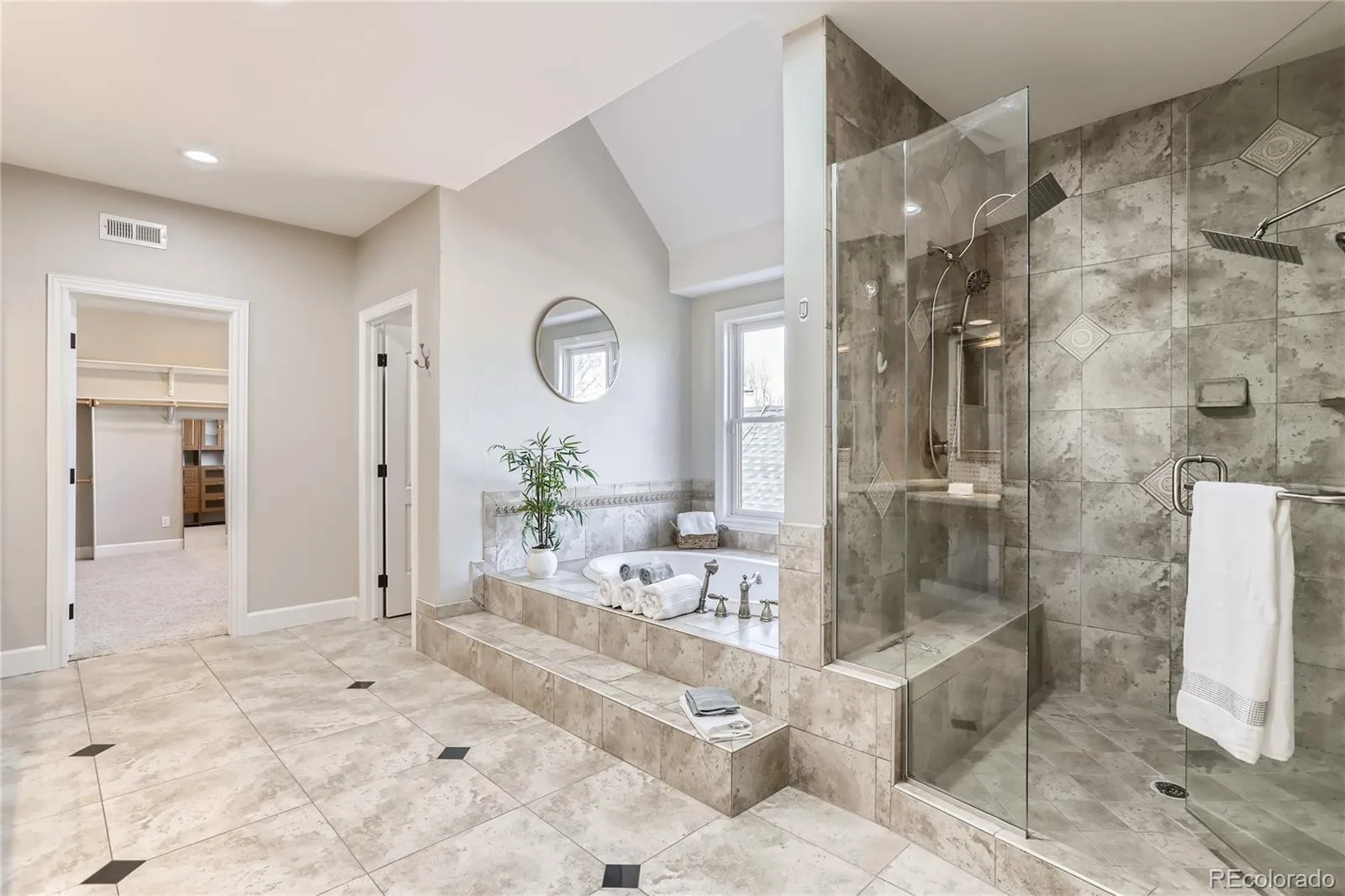 500 Jackson Street Denver CO 80206 | MLS #REC9527338 10162026232200 1600 19