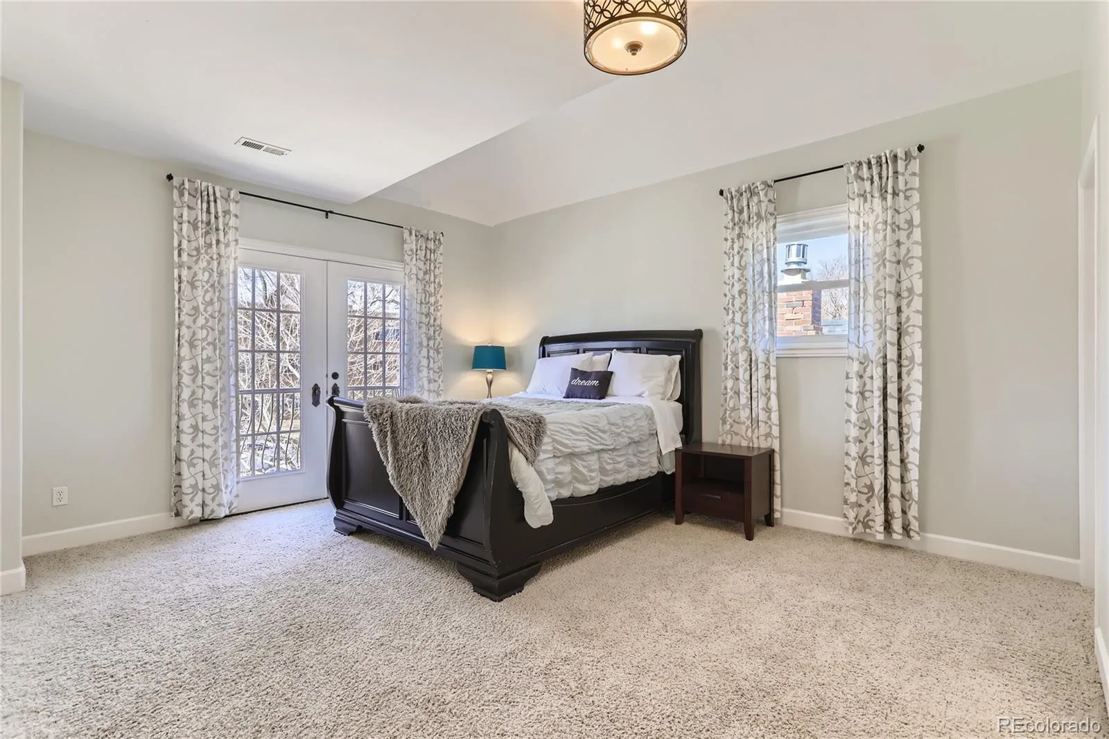 500 Jackson Street Denver CO 80206 | MLS #REC9527338 10162026232200 1600 21