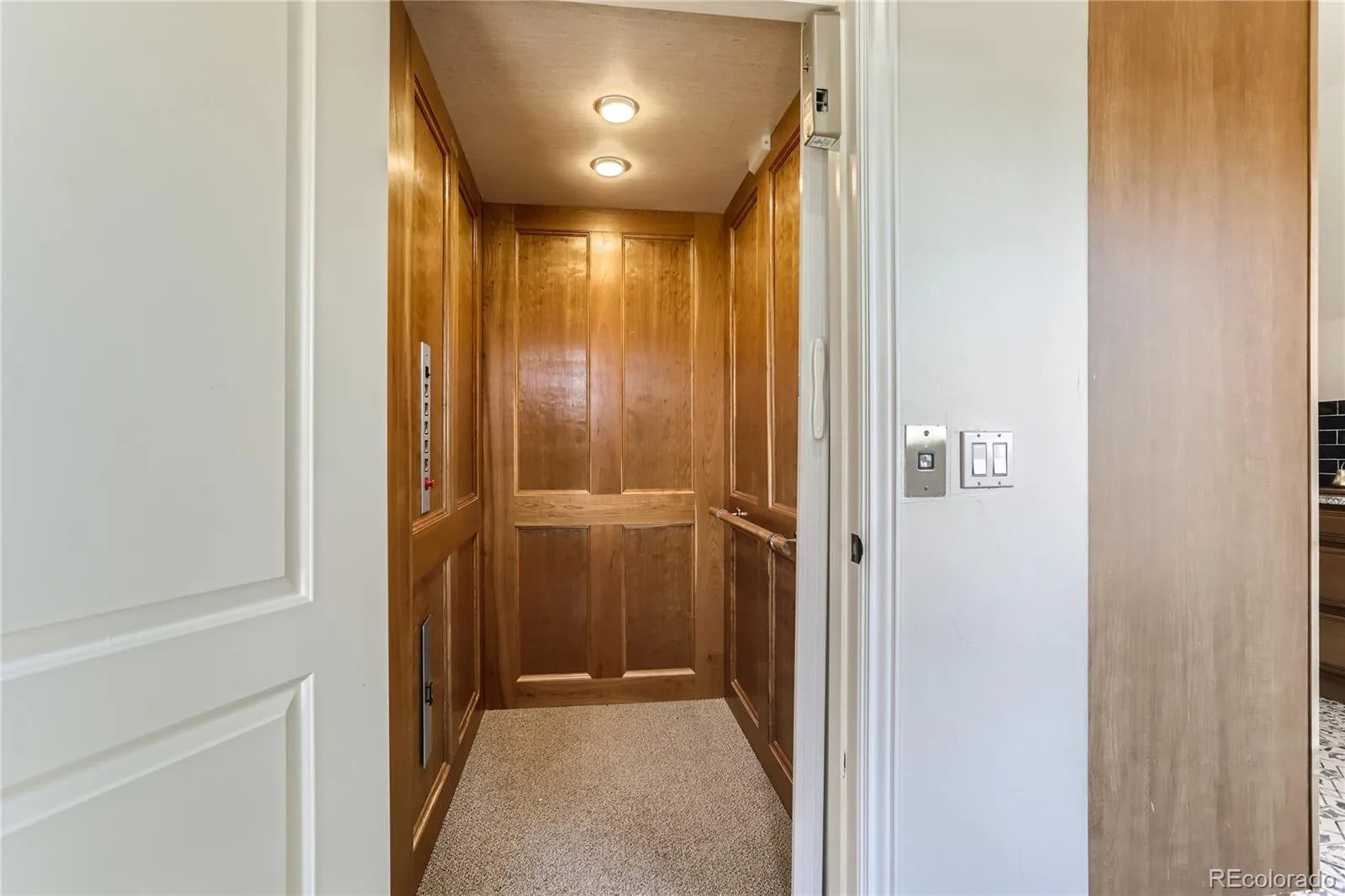 500 Jackson Street Denver CO 80206 | MLS #REC9527338 10162026232200 1600 29