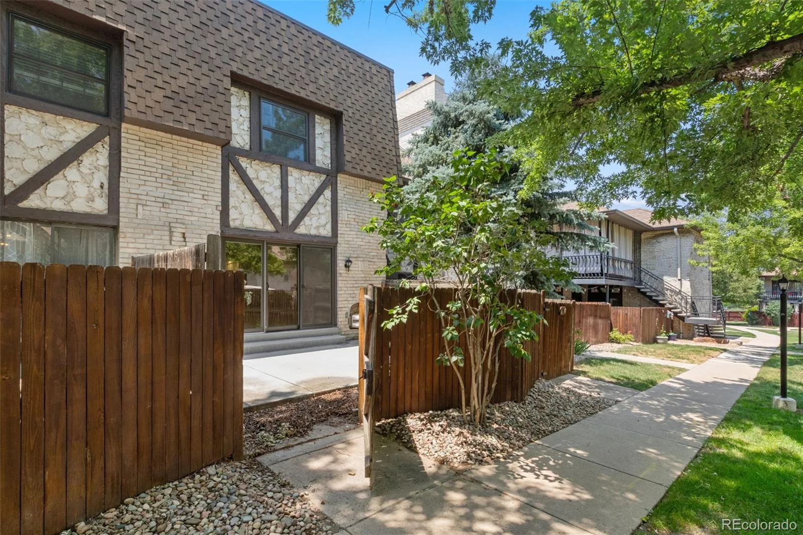 4250 S Olive Street #109 Denver CO 80237 | MLS #REC9528053 08282026185559 1600 24
