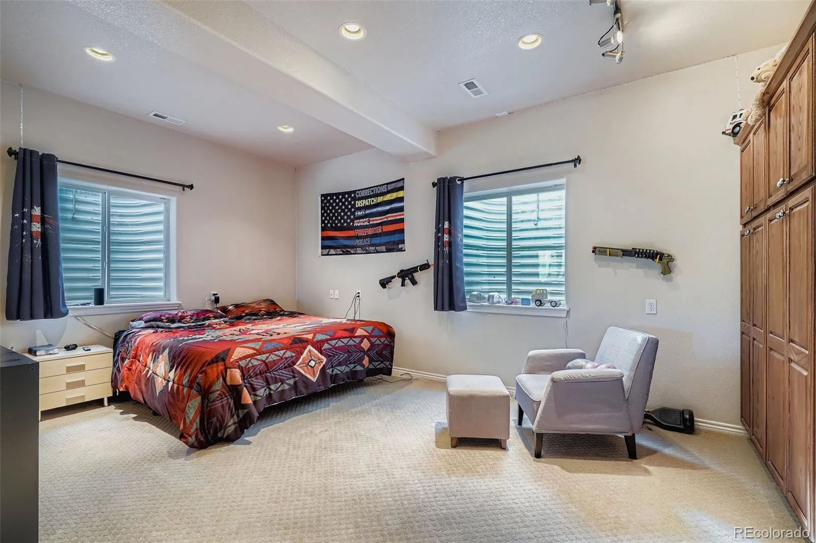 04152026041327 1600 32