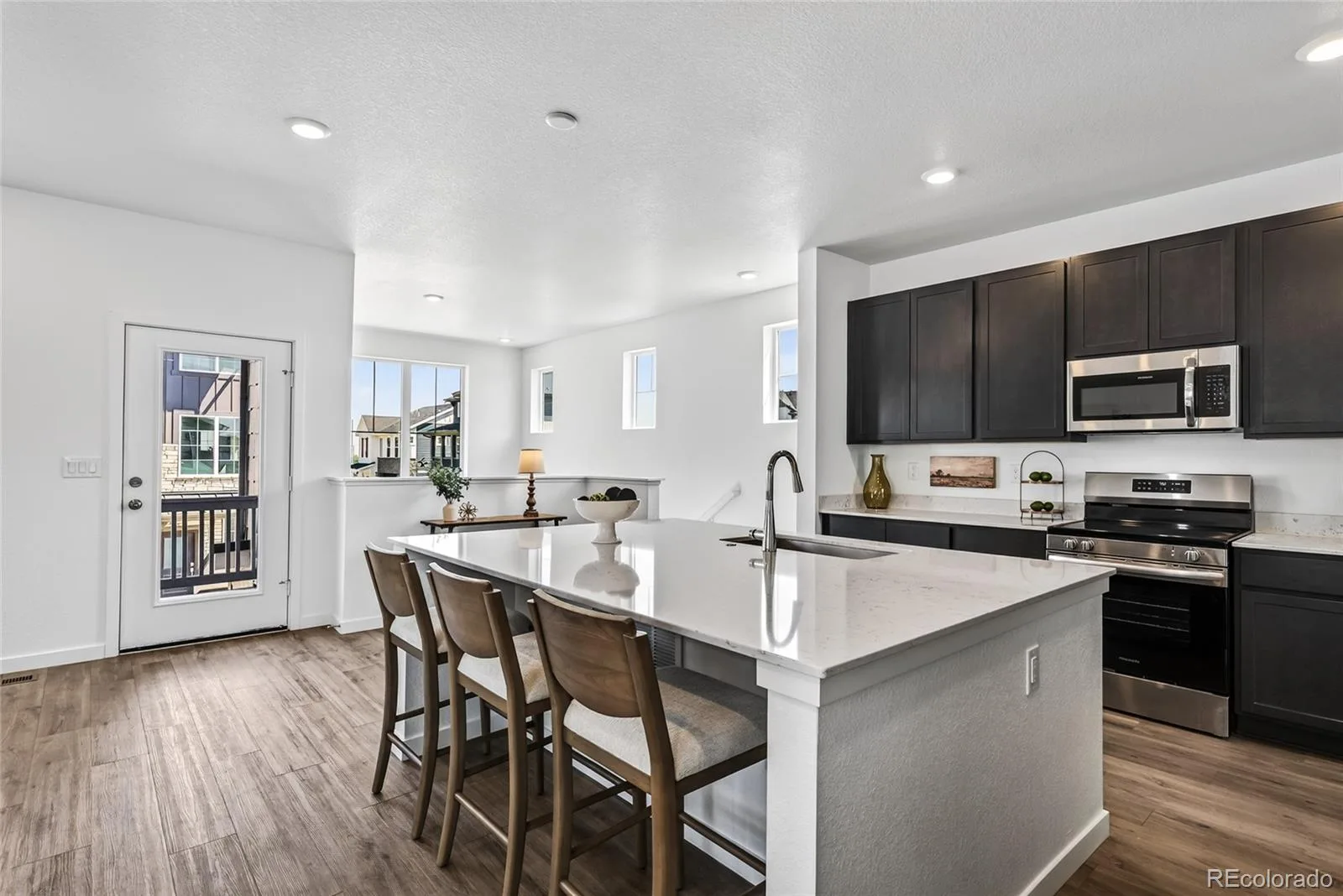 1949 S Fultondale Way Aurora CO 80018 | MLS #REC9528818 08102026232820 1600 13