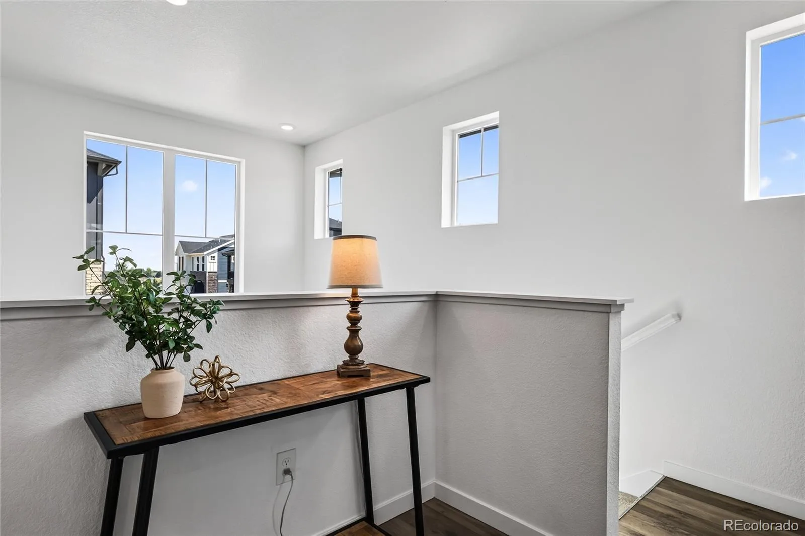1949 S Fultondale Way Aurora CO 80018 | MLS #REC9528818 08102026232820 1600 17