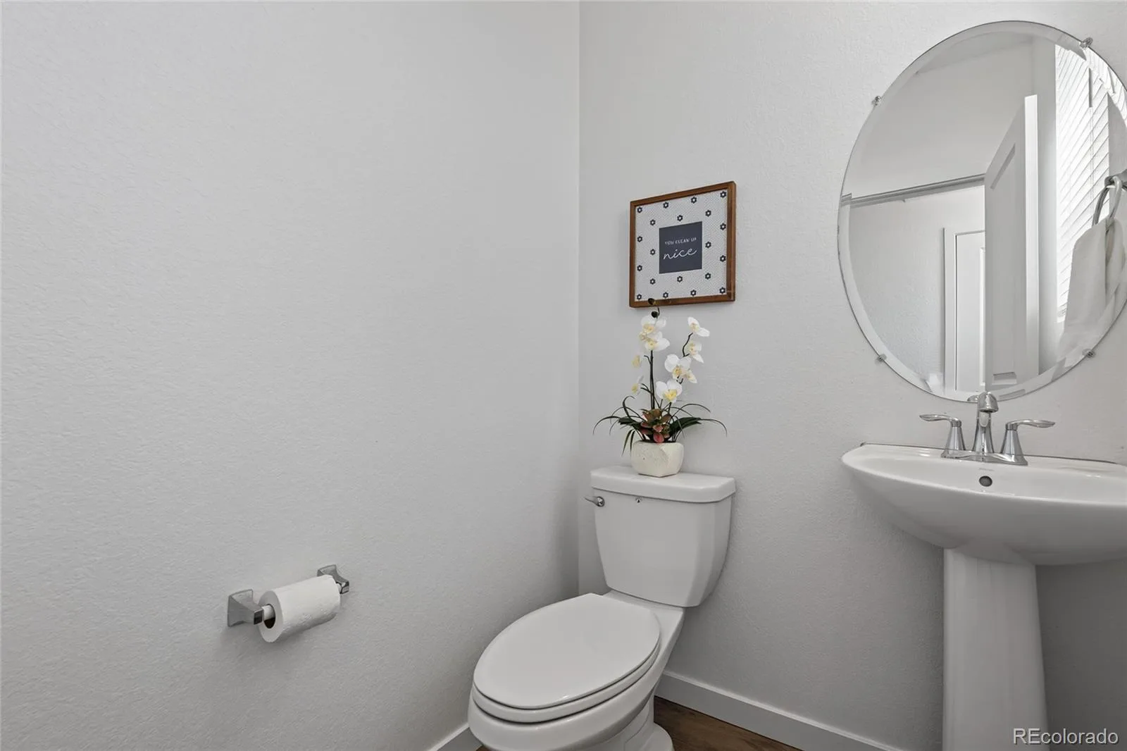 1949 S Fultondale Way Aurora CO 80018 | MLS #REC9528818 08102026232820 1600 20
