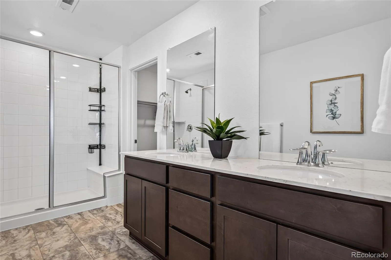 1949 S Fultondale Way Aurora CO 80018 | MLS #REC9528818 08102026232820 1600 24