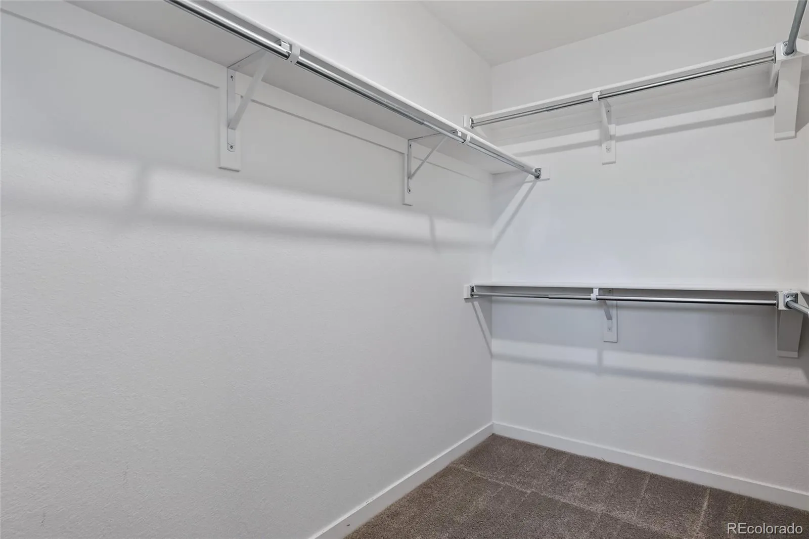 1949 S Fultondale Way Aurora CO 80018 | MLS #REC9528818 08102026232820 1600 27