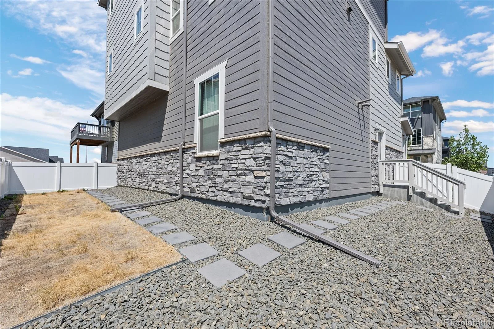 1949 S Fultondale Way Aurora CO 80018 | MLS #REC9528818 08102026232820 1600 36