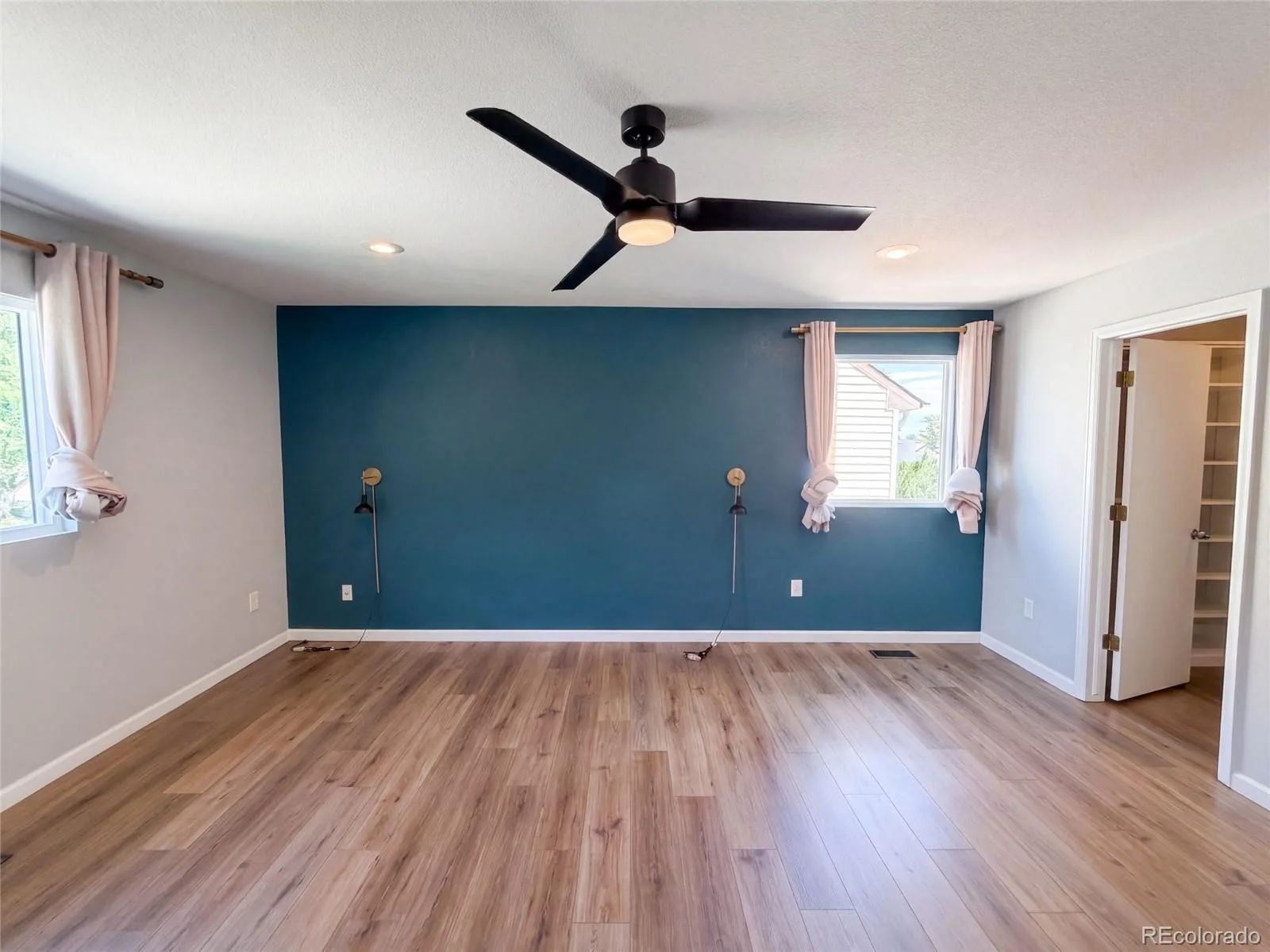 10708 W Chautauga Mountain Littleton CO 80127 | MLS #REC9528833 08192026141634 1600 15