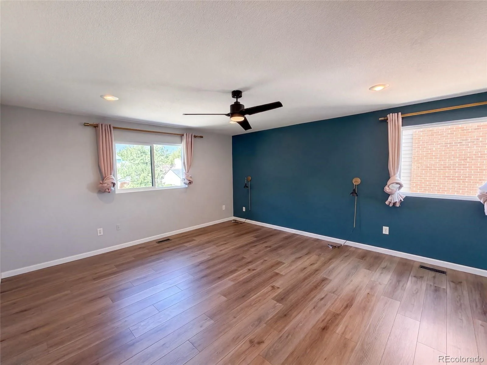 10708 W Chautauga Mountain Littleton CO 80127 | MLS #REC9528833 08192026141634 1600 25