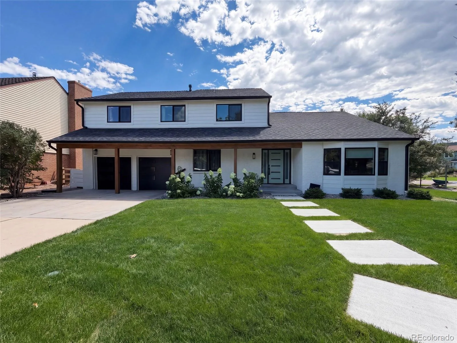 10708 W Chautauga Mountain Littleton CO 80127 | MLS #REC9528833 08192026141634 1600 34