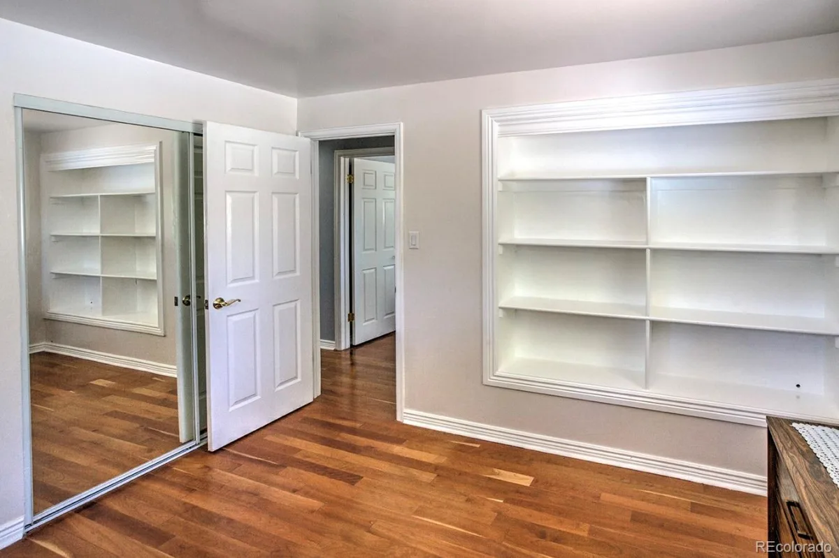 6034 S Milwaukee Way Centennial CO 80121 | MLS #REC9529767 09242026230238 1200 12
