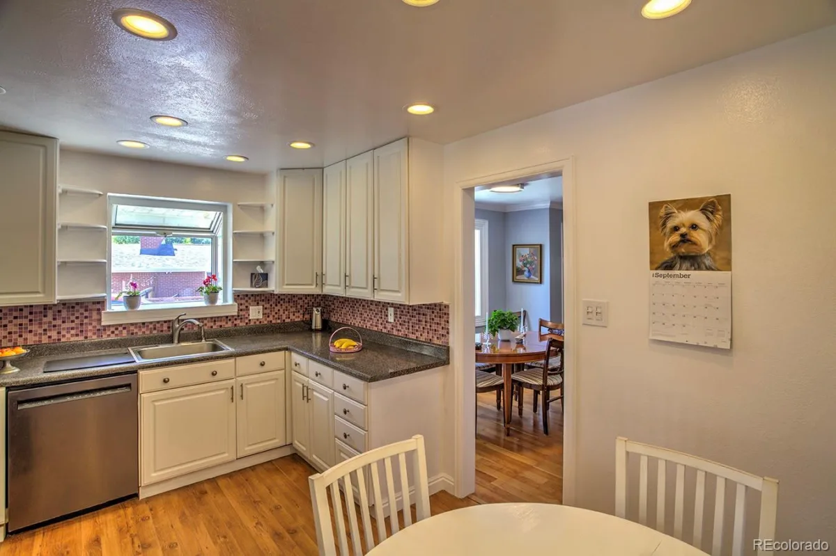 6034 S Milwaukee Way Centennial CO 80121 | MLS #REC9529767 09242026230238 1200 8