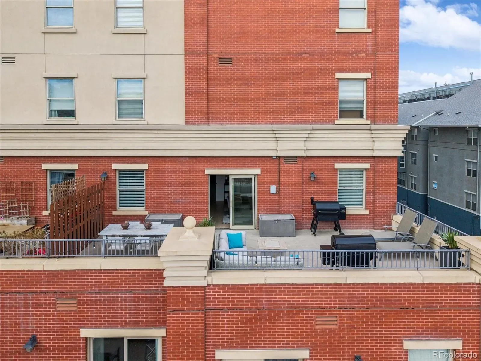 03192026170136 1600 12