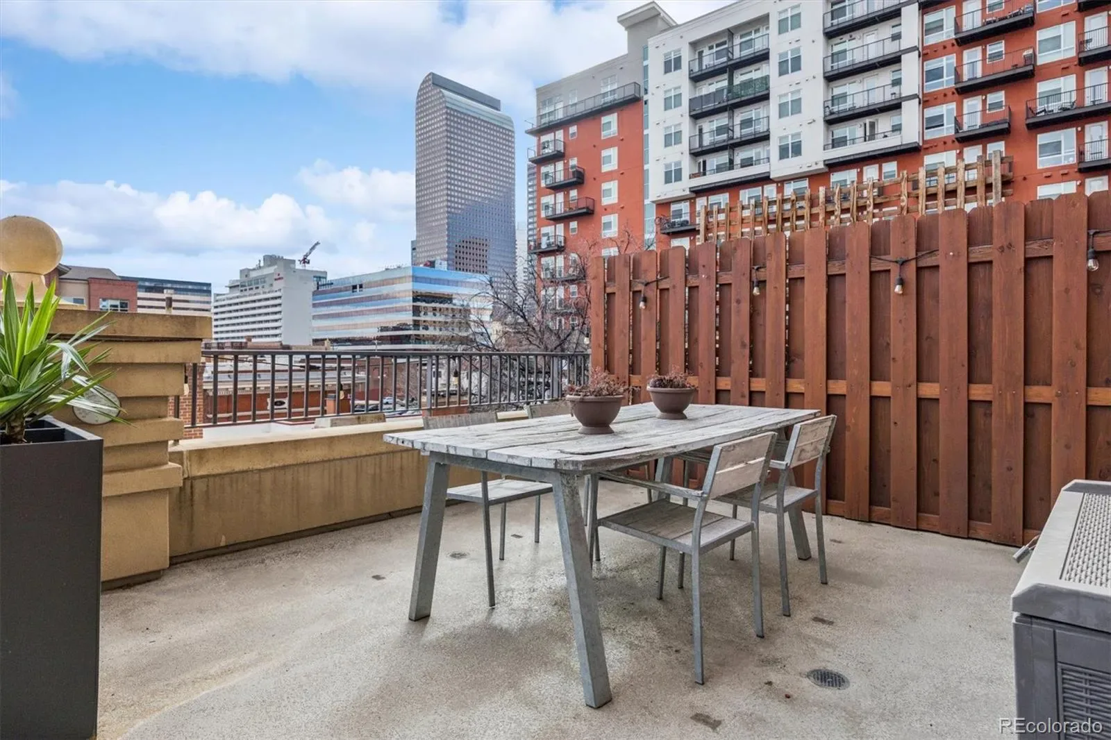 03192026170136 1600 14