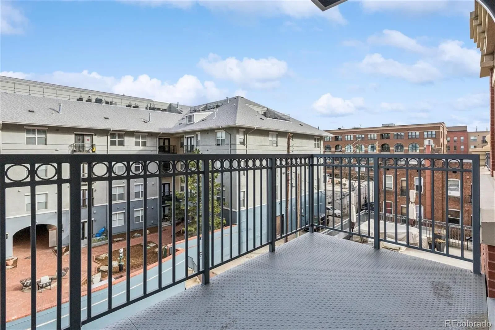 03192026170136 1600 23