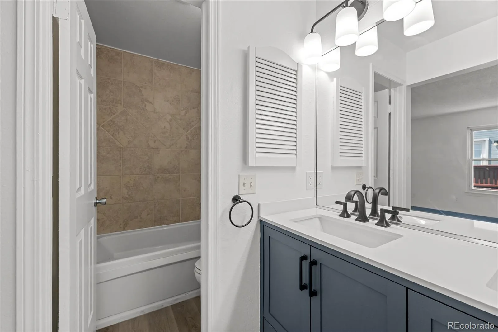18351 E Grand Avenue Aurora CO 80015 | MLS #REC9532741 08062026044426 1600 21