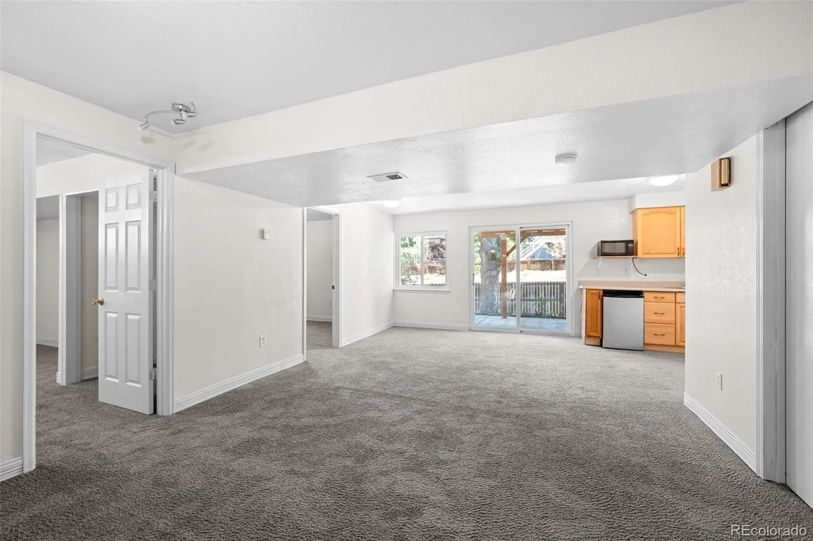 18351 E Grand Avenue Aurora CO 80015 | MLS #REC9532741 08062026044426 1600 29