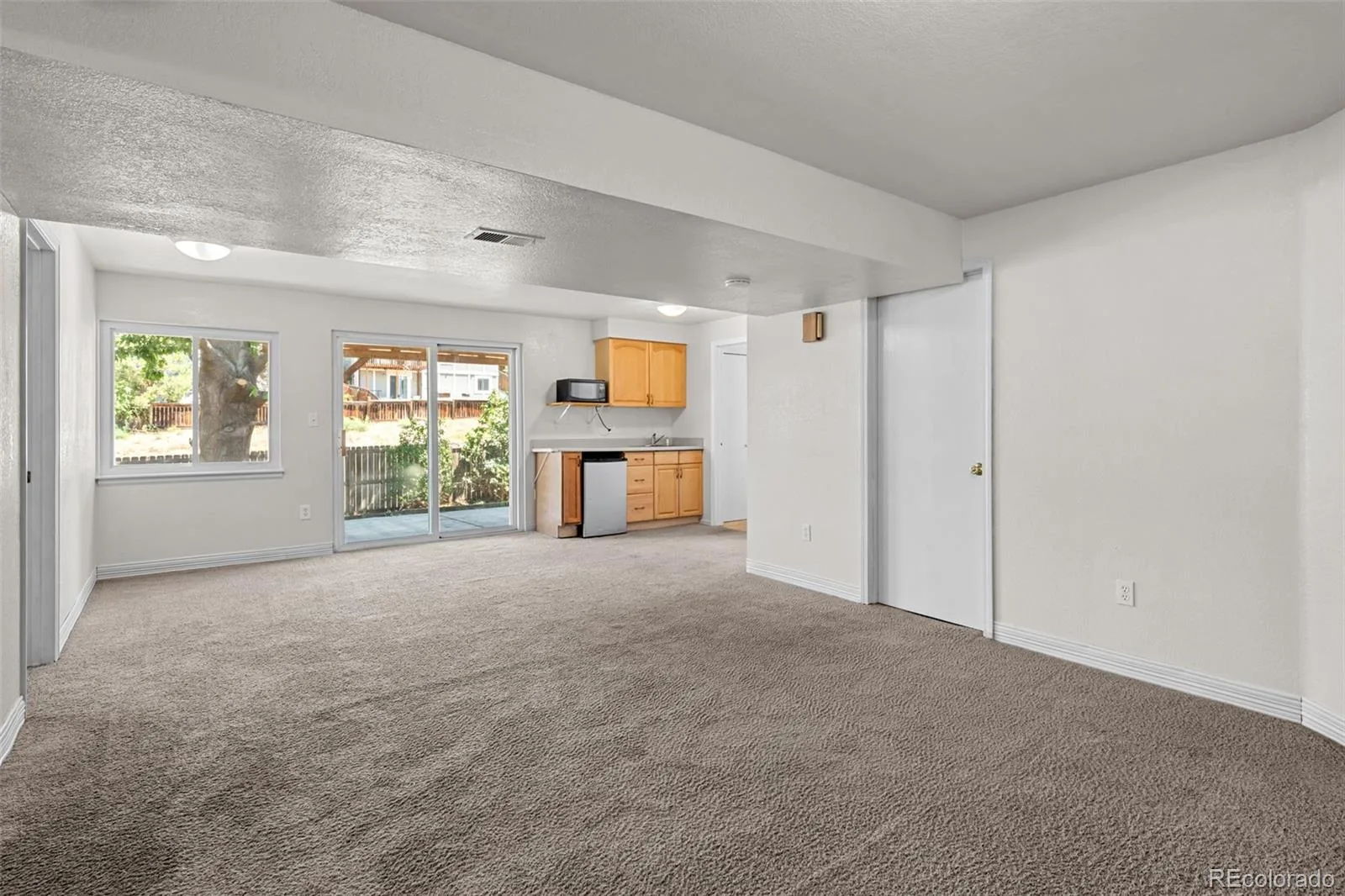 18351 E Grand Avenue Aurora CO 80015 | MLS #REC9532741 08062026044426 1600 30