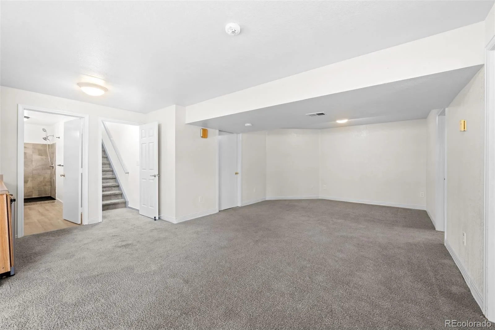 18351 E Grand Avenue Aurora CO 80015 | MLS #REC9532741 08062026044426 1600 31