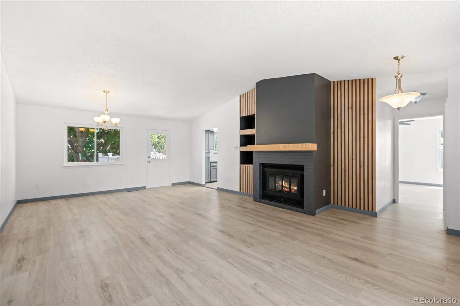 18351 E Grand Avenue Aurora CO 80015 | MLS #REC9532741 08062026044426 1600 6