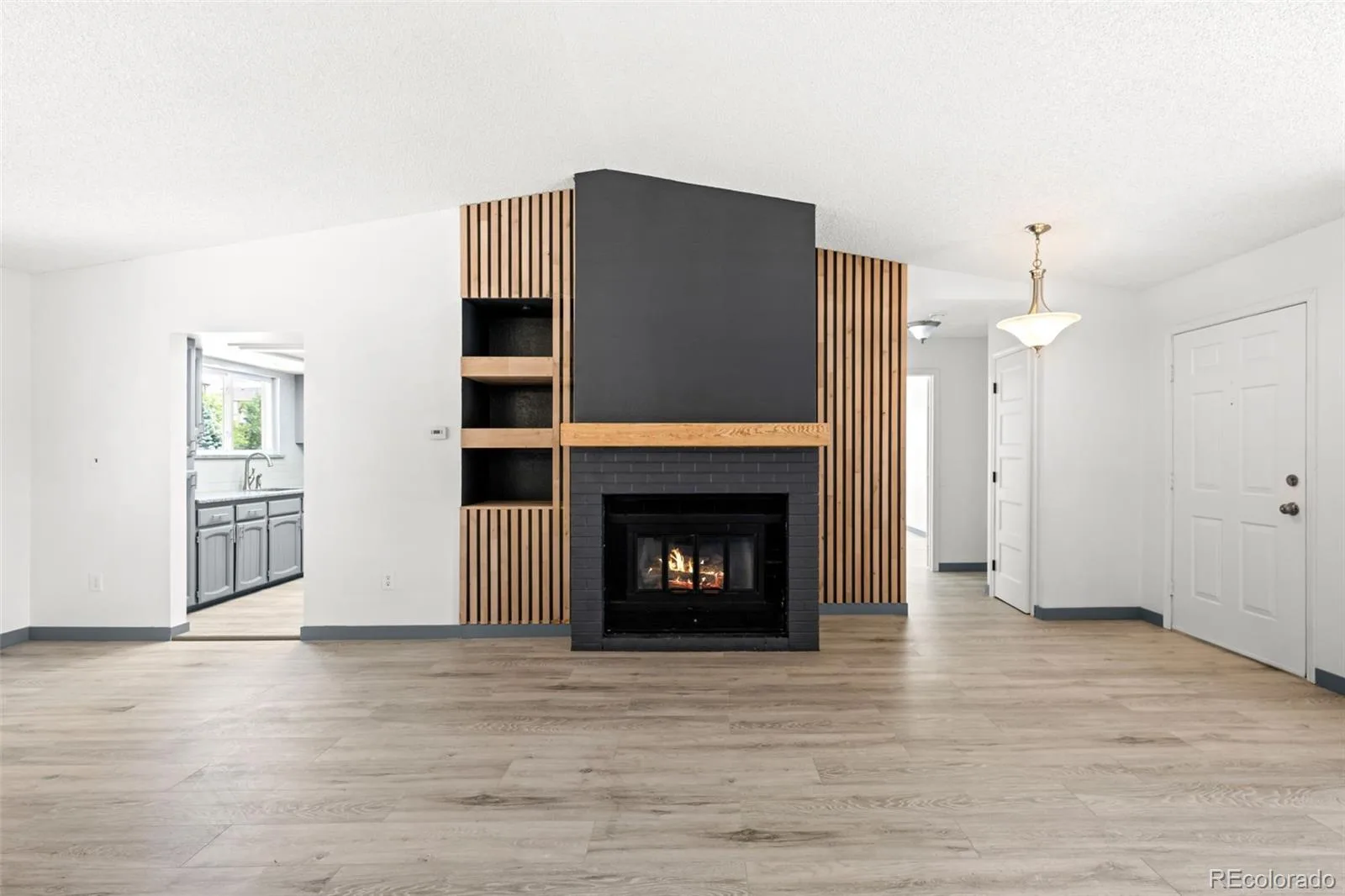 18351 E Grand Avenue Aurora CO 80015 | MLS #REC9532741 08062026044426 1600 7