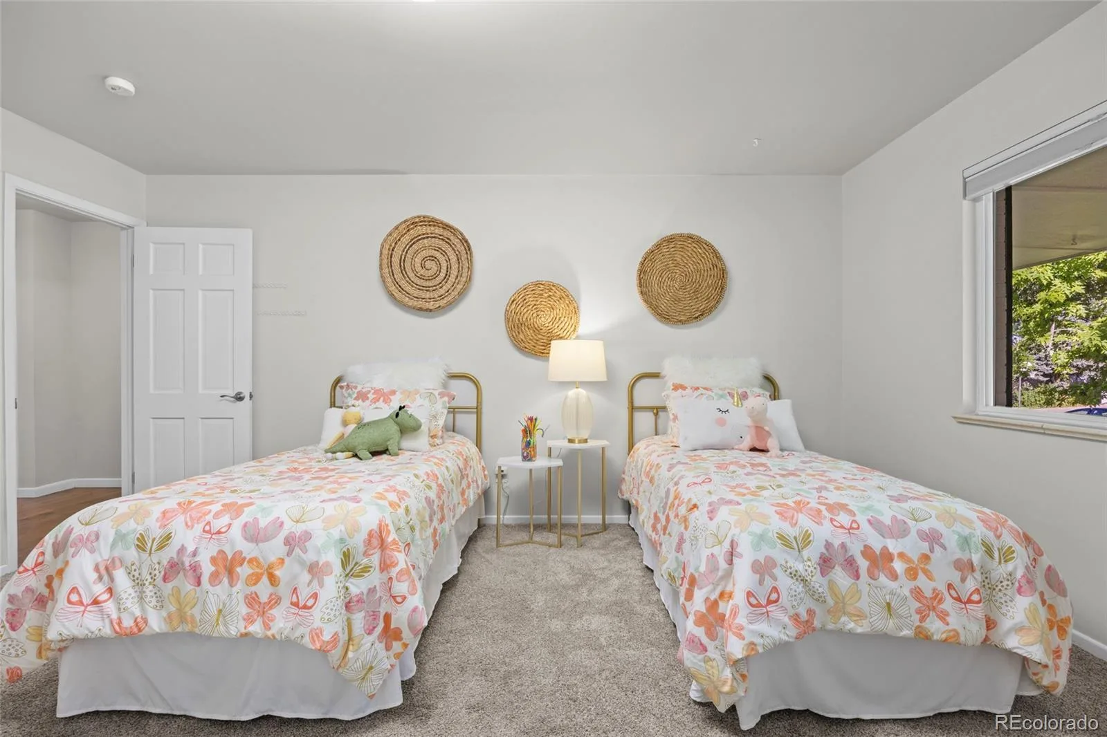3941 S Hillcrest Drive Denver CO 80237 | MLS #REC9533389 09222026173632 1600 28