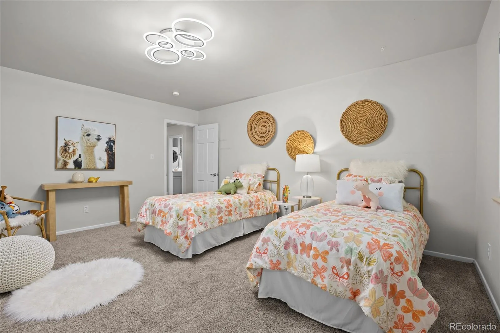 3941 S Hillcrest Drive Denver CO 80237 | MLS #REC9533389 09222026173632 1600 29