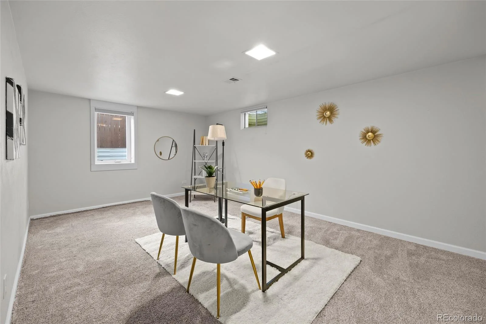 3941 S Hillcrest Drive Denver CO 80237 | MLS #REC9533389 09222026173632 1600 39