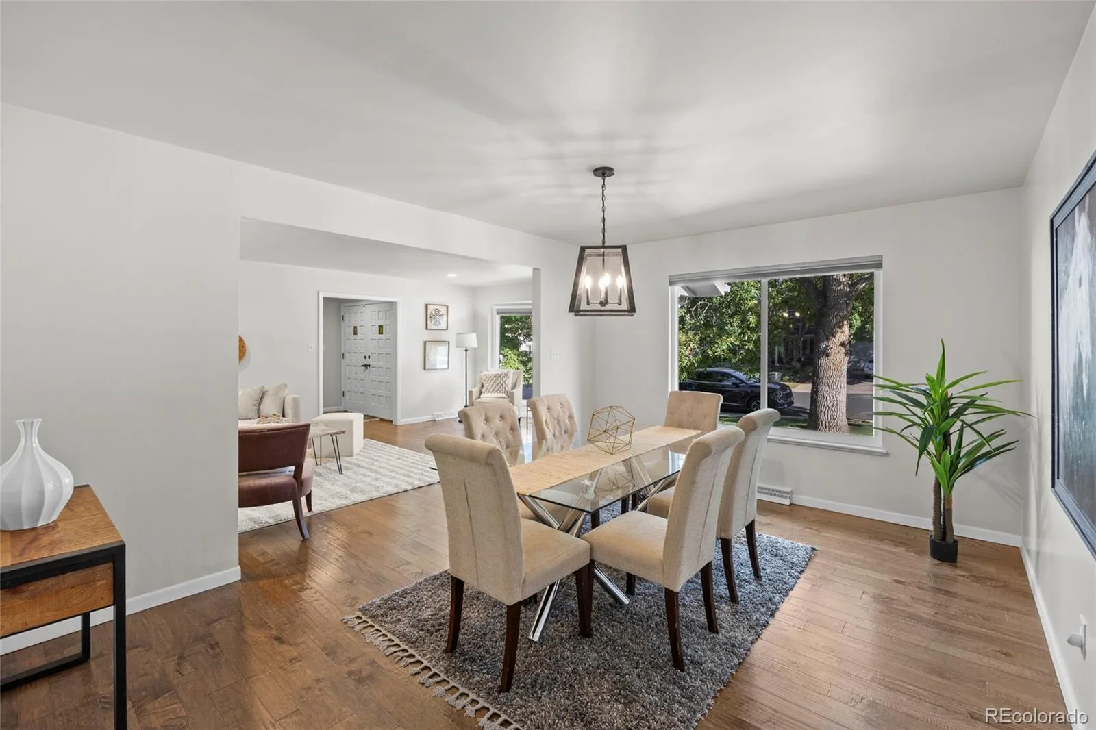 3941 S Hillcrest Drive Denver CO 80237 | MLS #REC9533389 09222026173632 1600 9