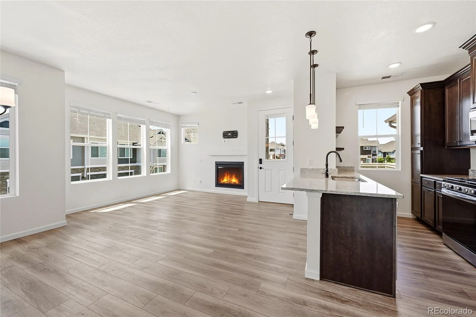 23709 E Ida Drive #E Aurora CO 80016 | MLS #REC9533440 07142026014104 1600 10