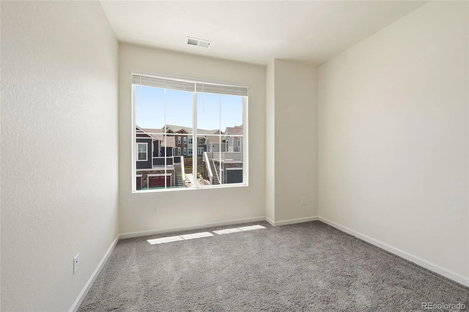 23709 E Ida Drive #E Aurora CO 80016 | MLS #REC9533440 07142026014104 1600 16