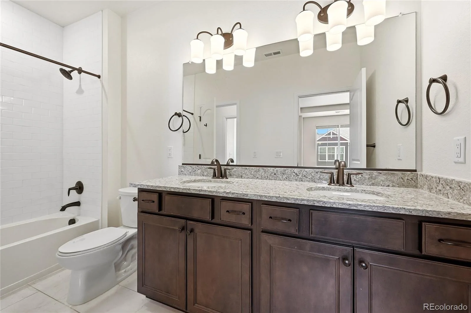 23709 E Ida Drive #E Aurora CO 80016 | MLS #REC9533440 07142026014104 1600 25
