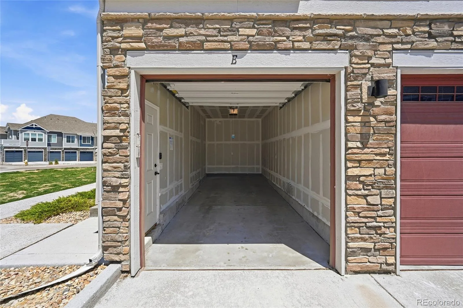 23709 E Ida Drive #E Aurora CO 80016 | MLS #REC9533440 07142026014104 1600 27