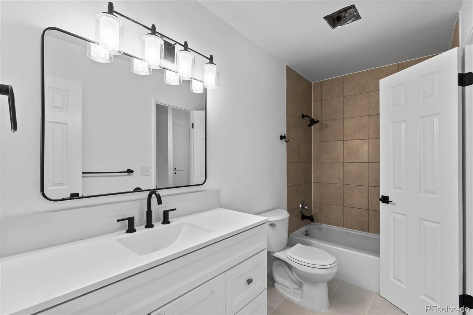 9210 E Mansfield Avenue Denver CO 80237 | MLS #REC9534899 08192026152804 1600 10