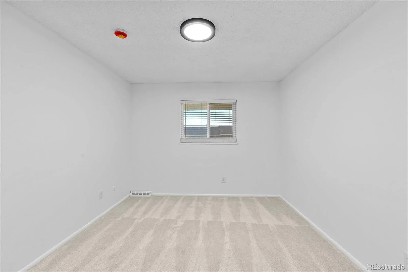 9210 E Mansfield Avenue Denver CO 80237 | MLS #REC9534899 08192026152804 1600 12