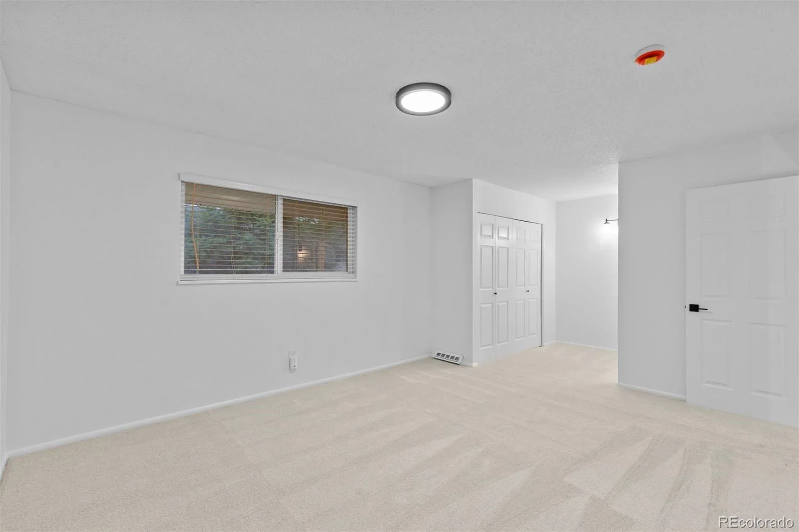 9210 E Mansfield Avenue Denver CO 80237 | MLS #REC9534899 08192026152804 1600 15