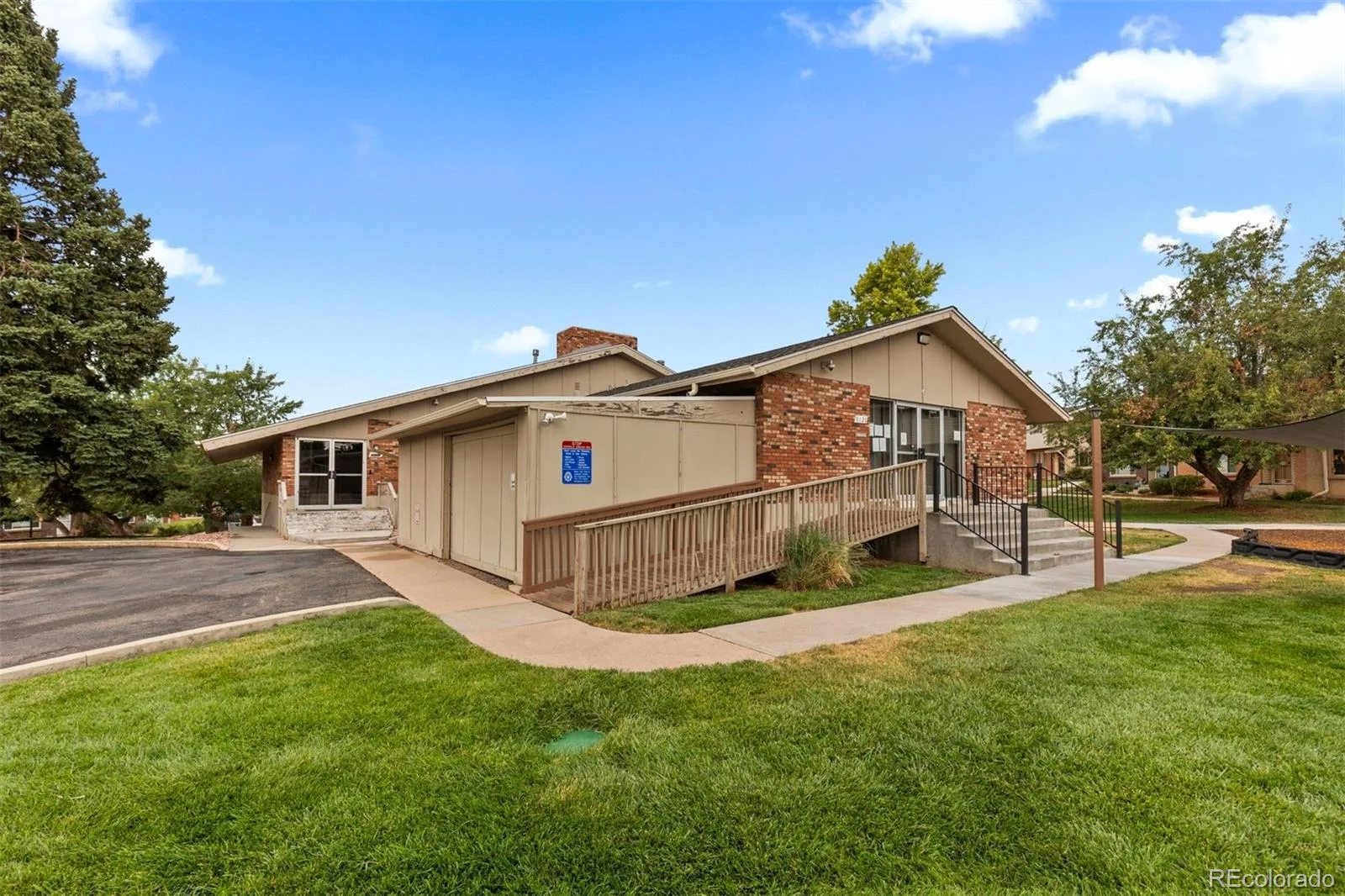 9210 E Mansfield Avenue Denver CO 80237 | MLS #REC9534899 08192026152804 1600 18