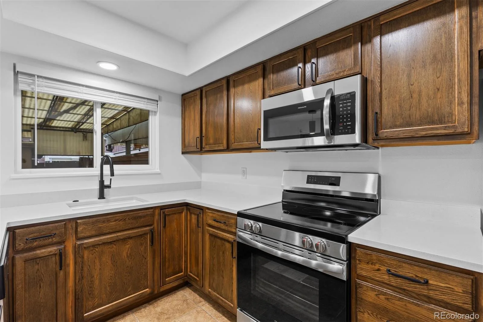 9210 E Mansfield Avenue Denver CO 80237 | MLS #REC9534899 08192026152804 1600 5