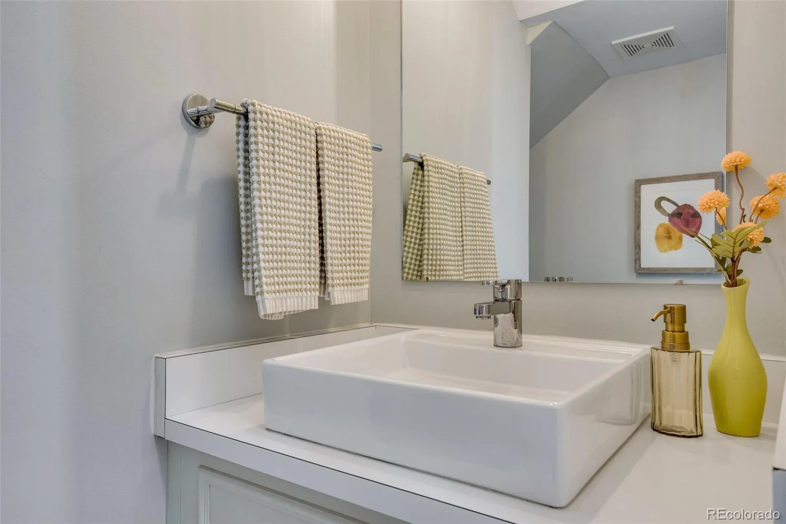 2425 Glenarm Place Denver CO 80205 | MLS #REC9535044 09222026173648 1600 26