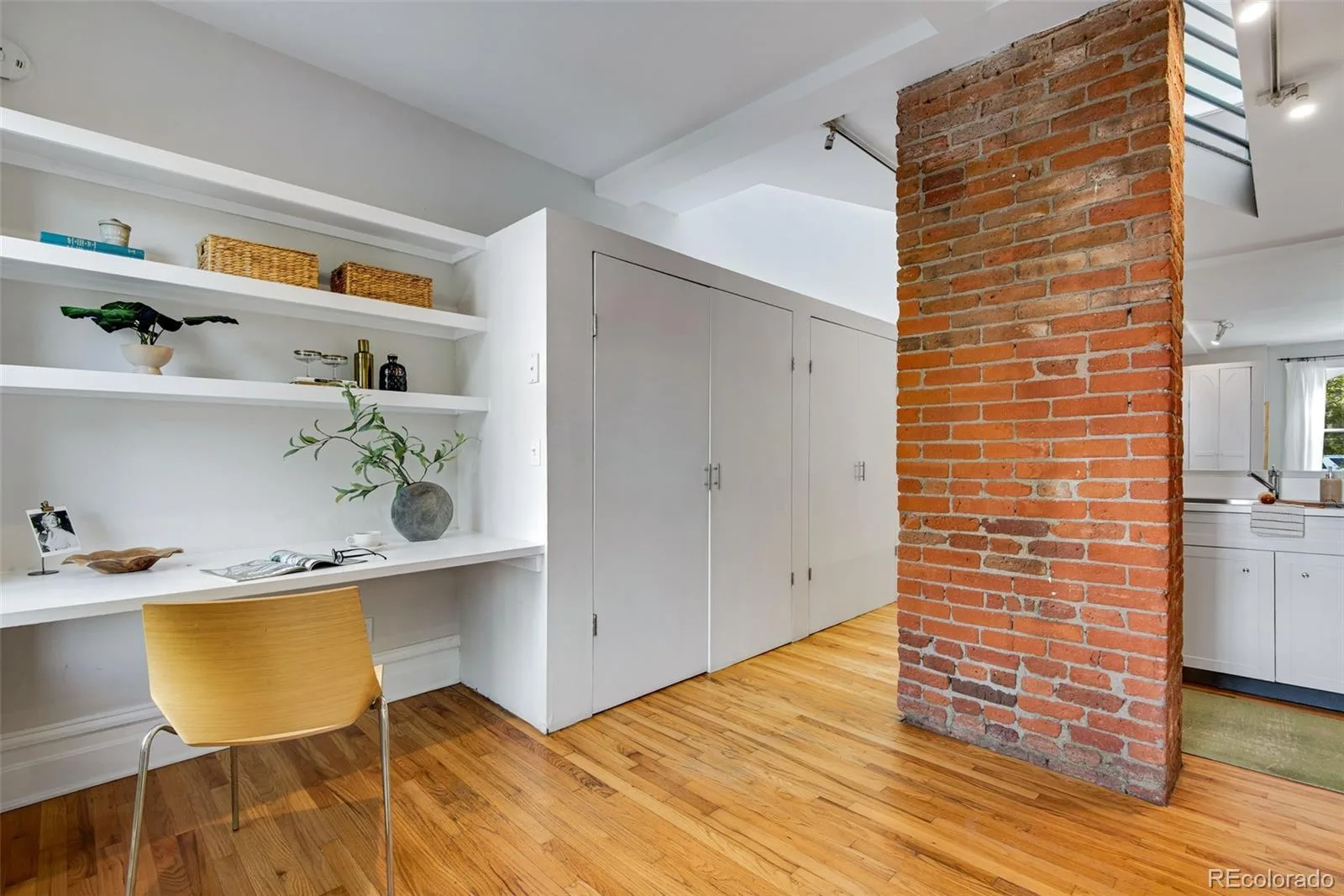 2425 Glenarm Place Denver CO 80205 | MLS #REC9535044 09222026173648 1600 28