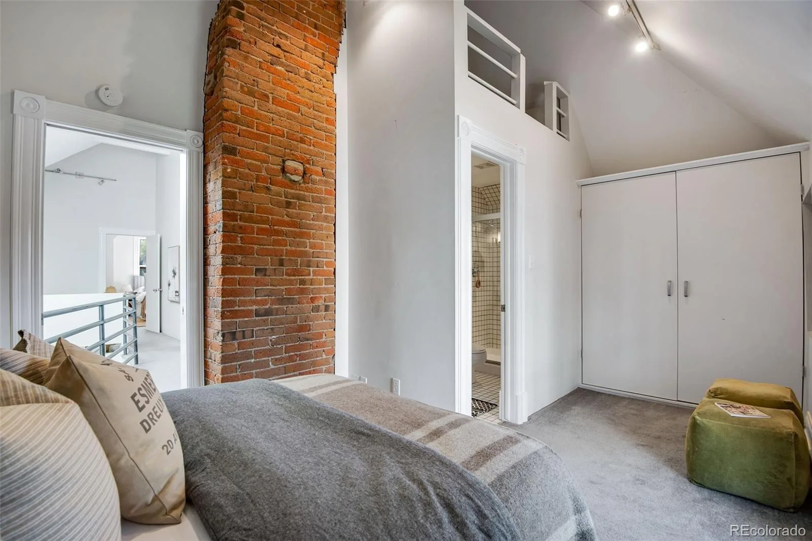 2425 Glenarm Place Denver CO 80205 | MLS #REC9535044 09222026173648 1600 38
