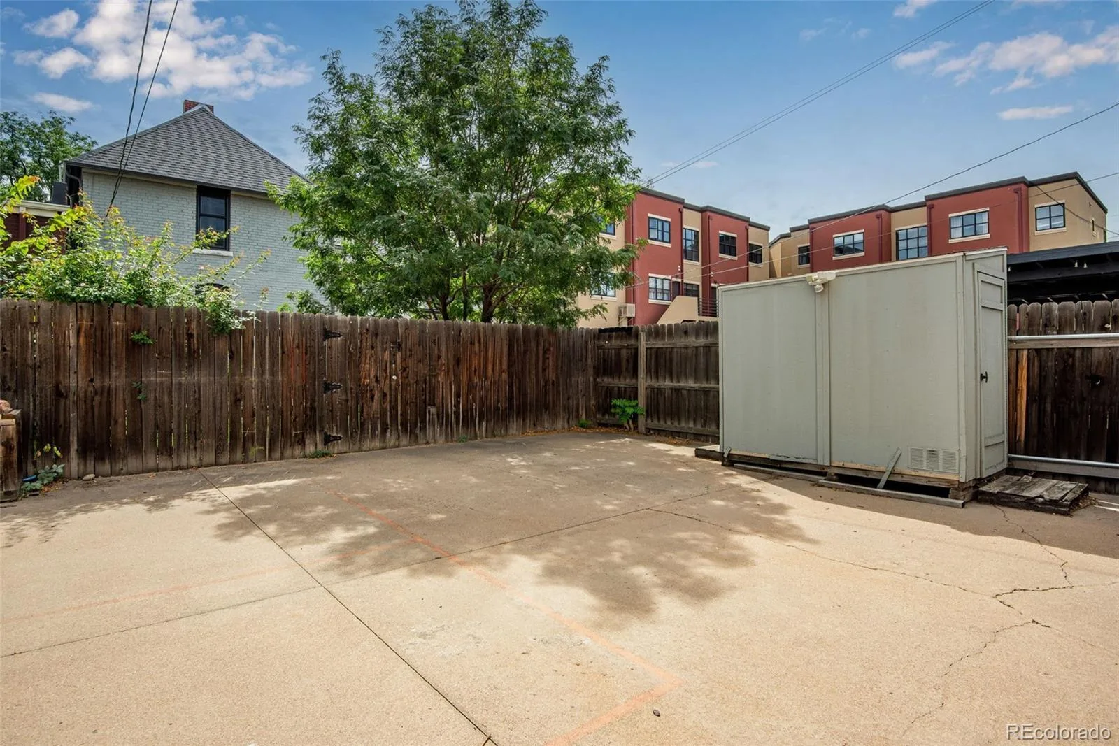 2425 Glenarm Place Denver CO 80205 | MLS #REC9535044 09222026173648 1600 7