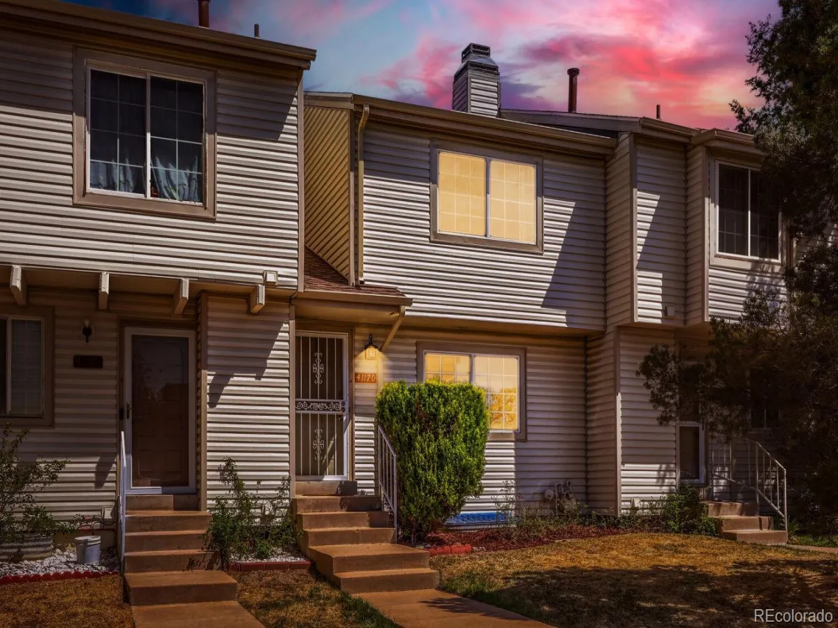 4117 S Mobile Circle #D Aurora CO 80013 MLS #REC9536873 05152026201636 1200 2