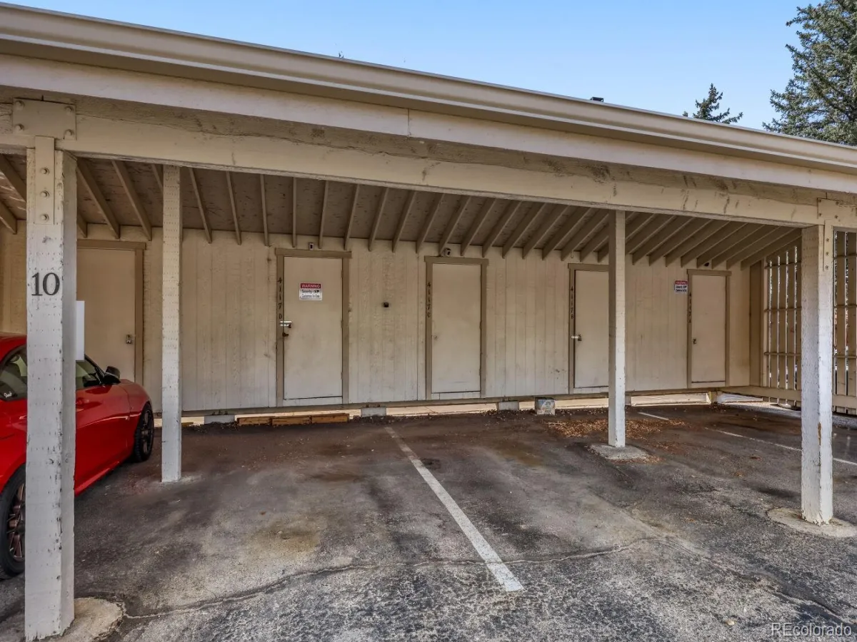 4117 S Mobile Circle #D Aurora CO 80013 MLS #REC9536873 05152026201636 1200 26