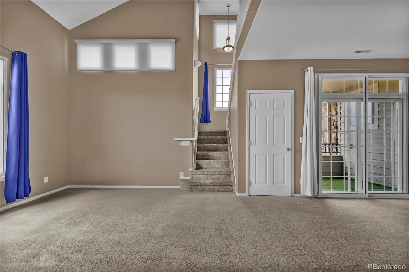 488 Black Feather Loop #215 Castle Rock CO 80104 | MLS #REC9537943 04132026155303 1600 12