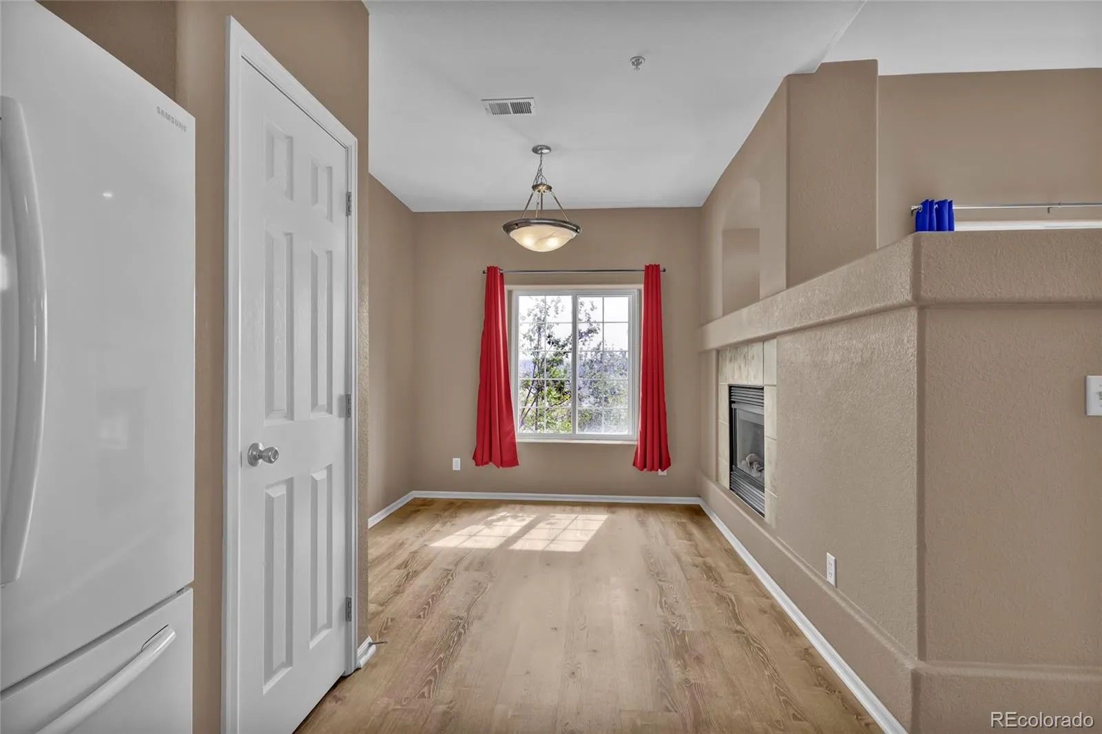 488 Black Feather Loop #215 Castle Rock CO 80104 | MLS #REC9537943 04132026155303 1600 3